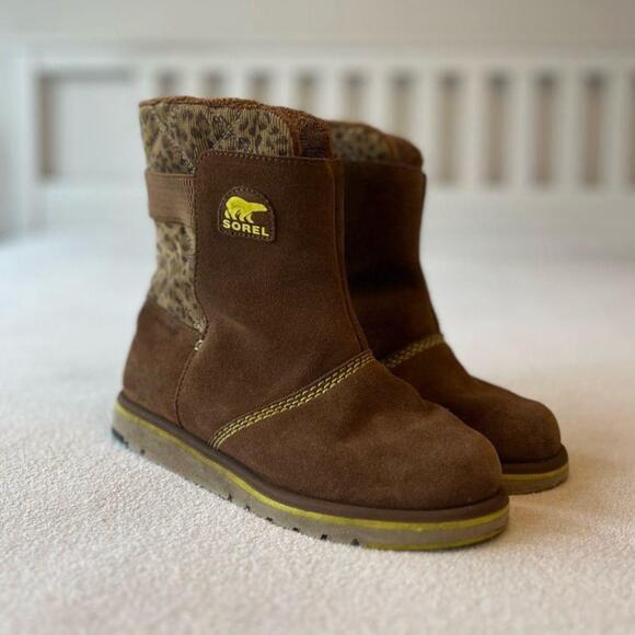 Sorel Suede Leopard Print Nutmeg Rylee Waterproof Boots Women 6 / Youth 4 - Picture 2 of 15